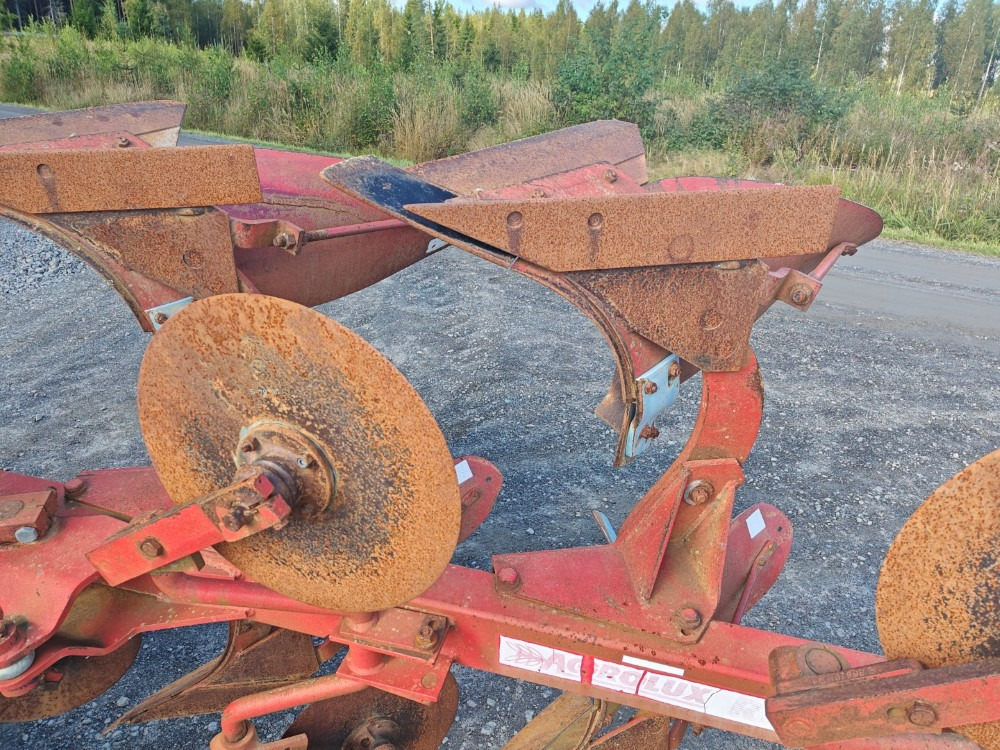 Leasing Agrolux RSD397FK kääntöaura 3-siipinen kuorimet ja kiekkoleikkurit, katso video! Agrolux RSD397FK kääntöaura 3-siipinen kuorimet ja kiekkoleikkurit, katso video!: obrázok 7