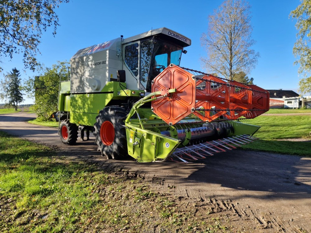 CLAAS Dominator 130 - Obilný kombajn: obrázok 5 CLAAS Dominator 130 - Obilný kombajn: obrázok 5