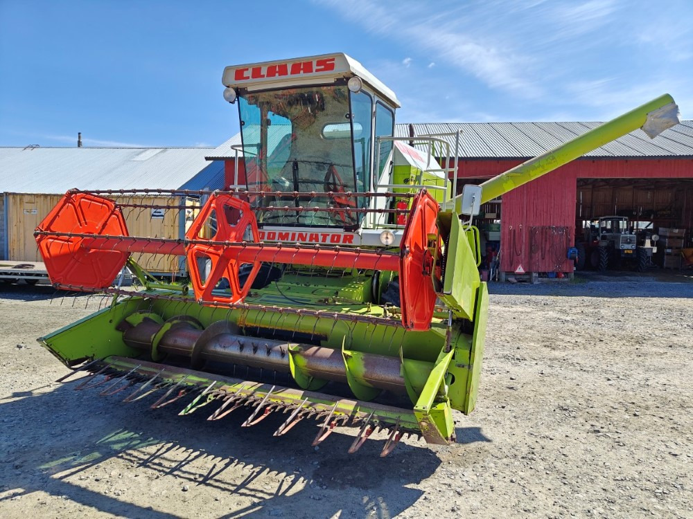 CLAAS Dominator 58S, moottori Perkins 6-sylinterinen, hydraulinen torvi, katso video! - Obilný kombajn: obrázok 2 CLAAS Dominator 58S, moottori Perkins 6-sylinterinen, hydraulinen torvi, katso video! - Obilný kombajn: obrázok 2