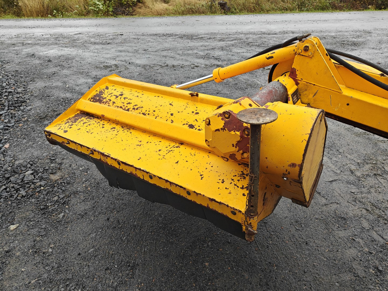 Epoke GM25 piennarmurskain - Kosačka: obrázok 5 Epoke GM25 piennarmurskain - Kosačka: obrázok 5