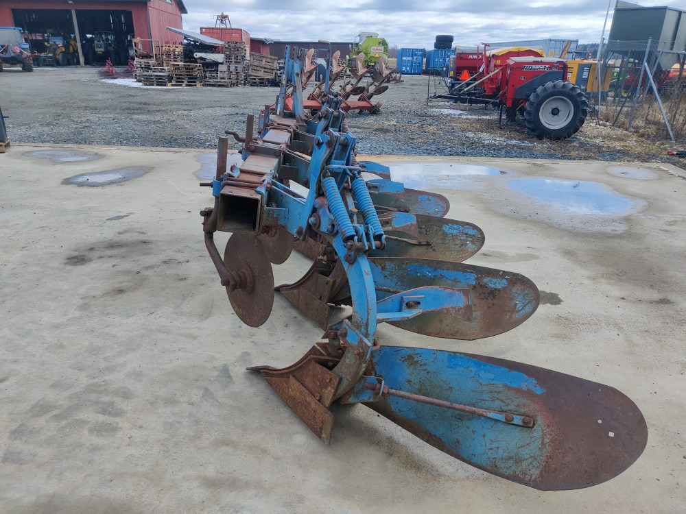 Fiskars KHN 4-siipinen - Pluh: obrázok 5 Fiskars KHN 4-siipinen - Pluh: obrázok 5