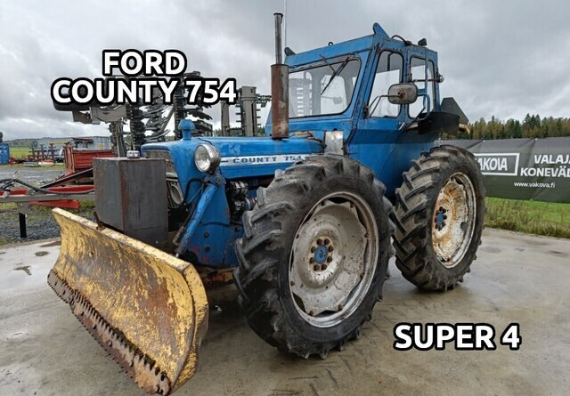 Ford County 754 Super 4 - VIDEO - Traktor: obrázok 1 Ford County 754 Super 4 - VIDEO - Traktor: obrázok 1