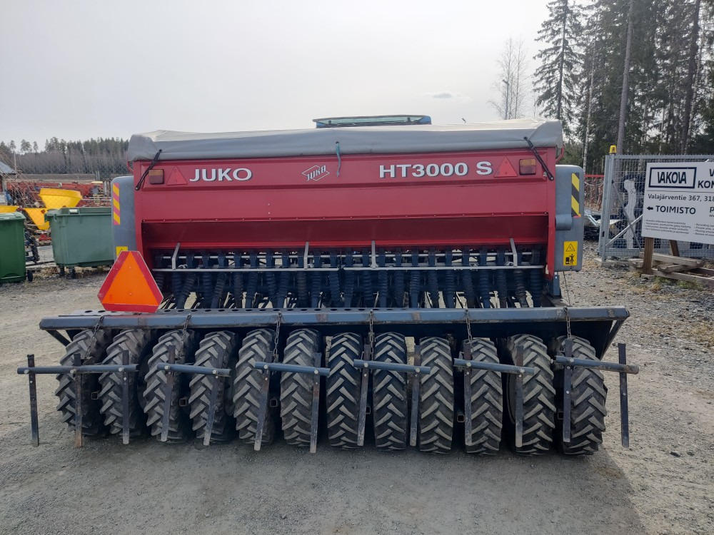 Juko HT3000S täyskiekkokone - Modulárny sejací stroj: obrázok 3 Juko HT3000S täyskiekkokone - Modulárny sejací stroj: obrázok 3