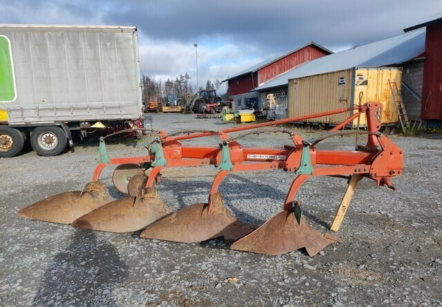 Kverneland A8 sarka-aura 4-siipinen - Pluh: obrázok 2 Kverneland A8 sarka-aura 4-siipinen - Pluh: obrázok 2