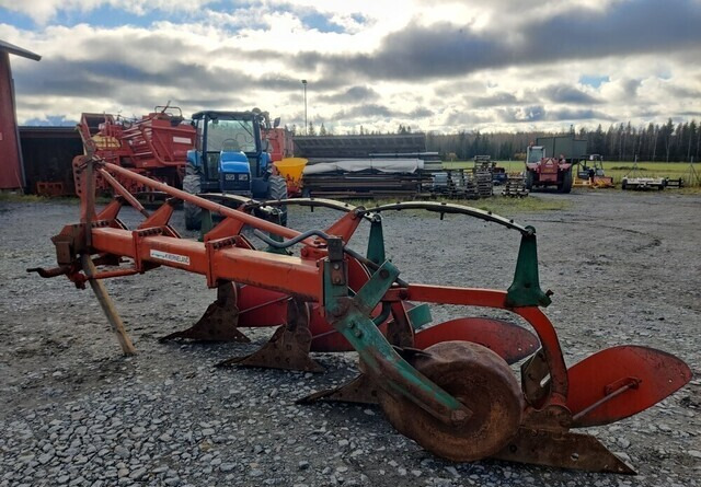 Kverneland A8 sarka-aura 4-siipinen - Pluh: obrázok 3 Kverneland A8 sarka-aura 4-siipinen - Pluh: obrázok 3