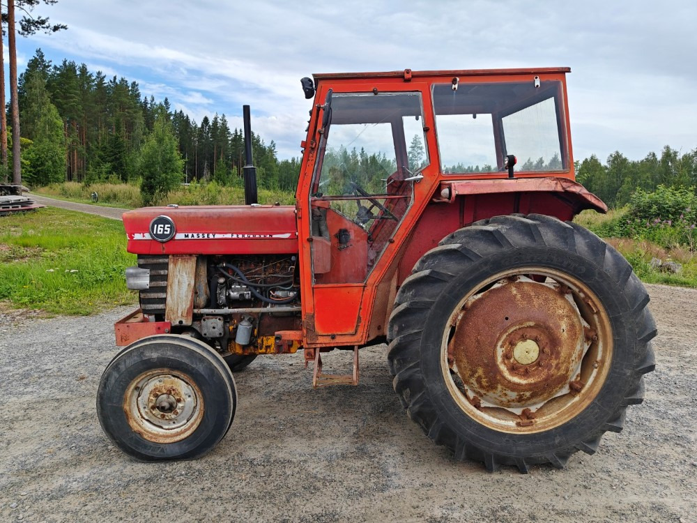 MASSEY FERGUSON 165S traktori, katso video! - Traktor: obrázok 2 MASSEY FERGUSON 165S traktori, katso video! - Traktor: obrázok 2