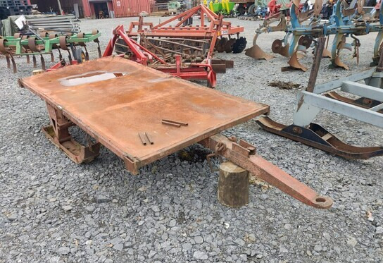 Metsäreki - 300cm x 150cm kuormatilalla - Vyvážací príves: obrázok 1 Metsäreki - 300cm x 150cm kuormatilalla - Vyvážací príves: obrázok 1