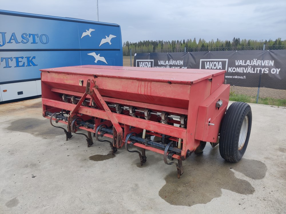 Simulta Junkkari 250cm kiekkovantailla - Modulárny sejací stroj: obrázok 1 Simulta Junkkari 250cm kiekkovantailla - Modulárny sejací stroj: obrázok 1