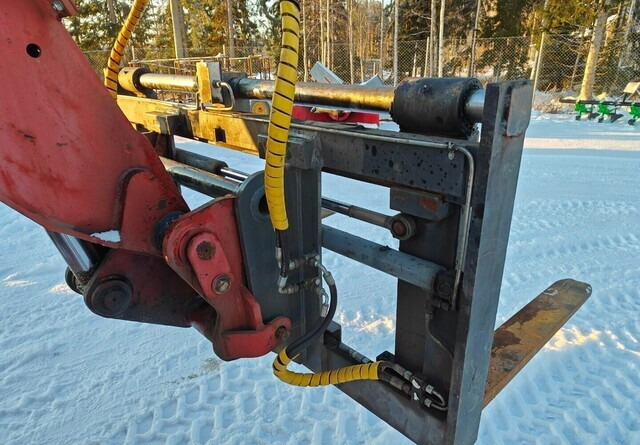 Trukkipiikit - hydraulinen sivusiirto ja levitys - VIDEO - Vidlice: obrázok 5 Trukkipiikit - hydraulinen sivusiirto ja levitys - VIDEO - Vidlice: obrázok 5