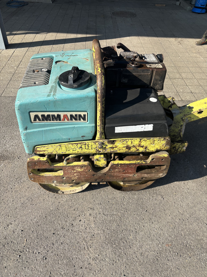Ammann AR 65 - Minivalec: obrázok 1 Ammann AR 65 - Minivalec: obrázok 1