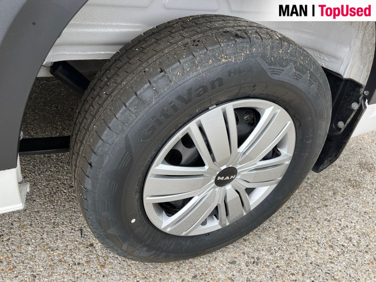 MAN TGE 3.180 4X2F SB - Furgon, Dodávkа s dvojitou kabínou: obrázok 4 MAN TGE 3.180 4X2F SB - Furgon, Dodávkа s dvojitou kabínou: obrázok 4