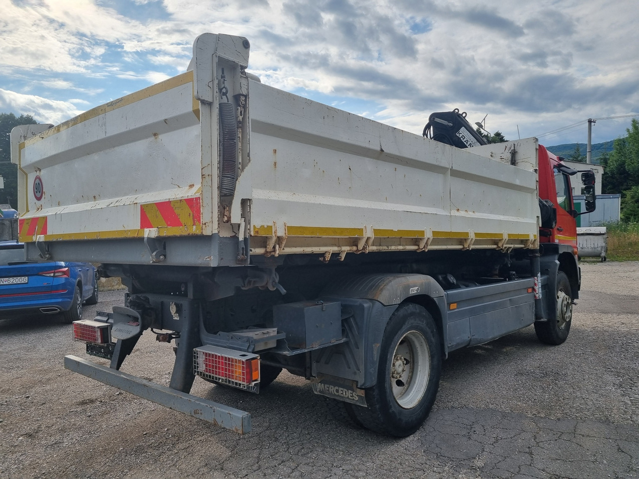 MERCEDES-BENZ ATEGO 1323 4x4 tipper + crane HIAB 095 - Sklápač, Auto s hydraulickou rukou: obrázok 4 MERCEDES-BENZ ATEGO 1323 4x4 tipper + crane HIAB 095 - Sklápač, Auto s hydraulickou rukou: obrázok 4