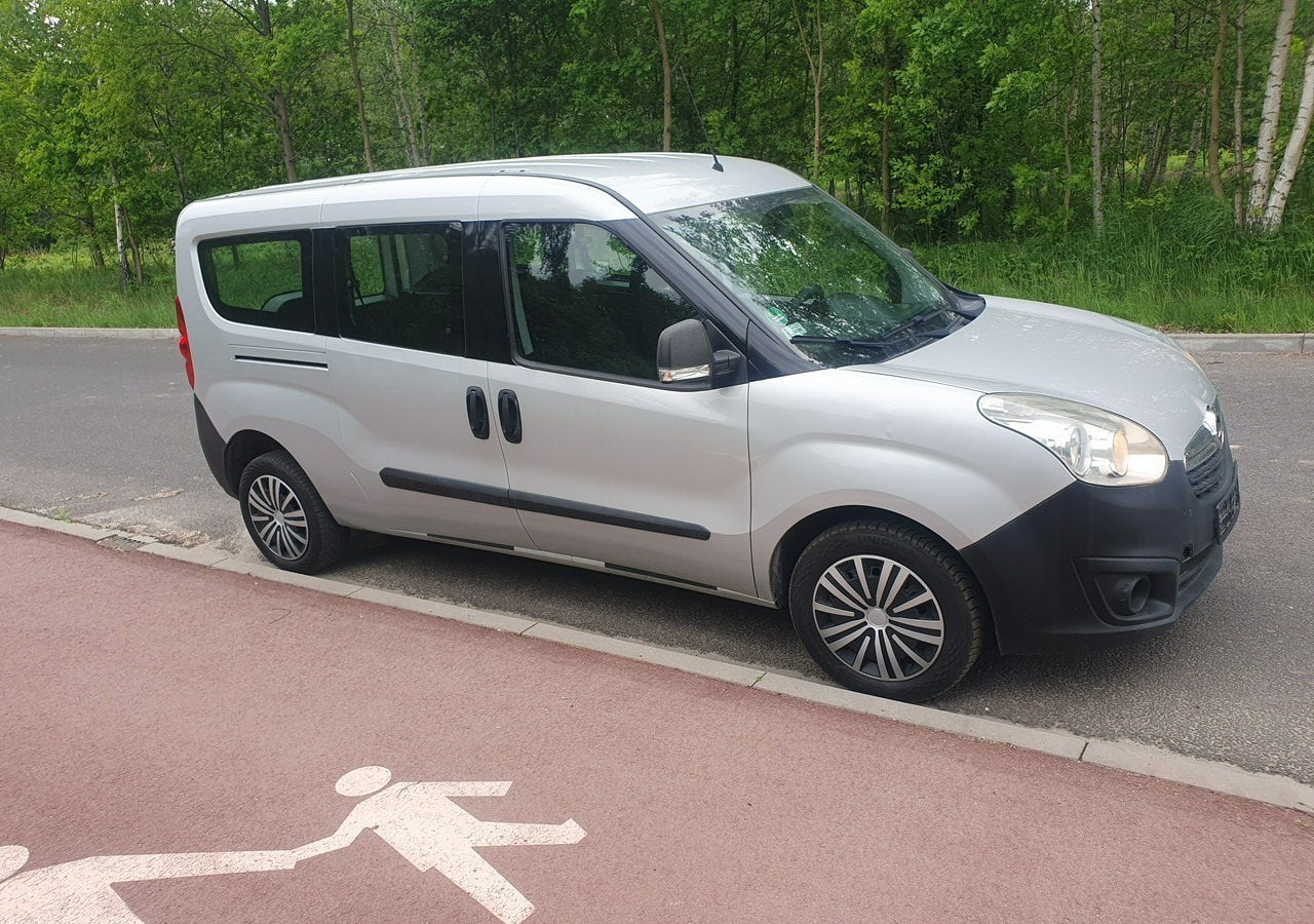 Opel Combo long*combo *doblo* krajówka *fv vat 23%* - Automobil: obrázok 4 Opel Combo long*combo *doblo* krajówka *fv vat 23%* - Automobil: obrázok 4
