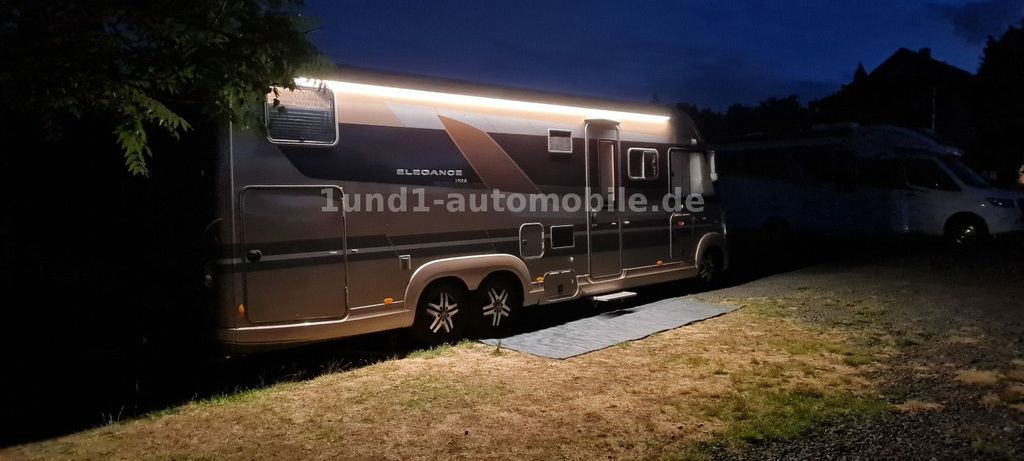 Bürstner Elegance I 910 G Solar/AHK/RFK/Alde/TwinSat/2xTV/Vollausstattung Elegance I 910 G Solar/AHK/RFK/Alde/TwinSat/2xTV/Vollausstattung - Integrované obytné auto: obrázok 5 Bürstner Elegance I 910 G Solar/AHK/RFK/Alde/TwinSat/2xTV/Vollausstattung Elegance I 910 G Solar/AHK/RFK/Alde/TwinSat/2xTV/Vollausstattung - Integrované obytné auto: obrázok 5