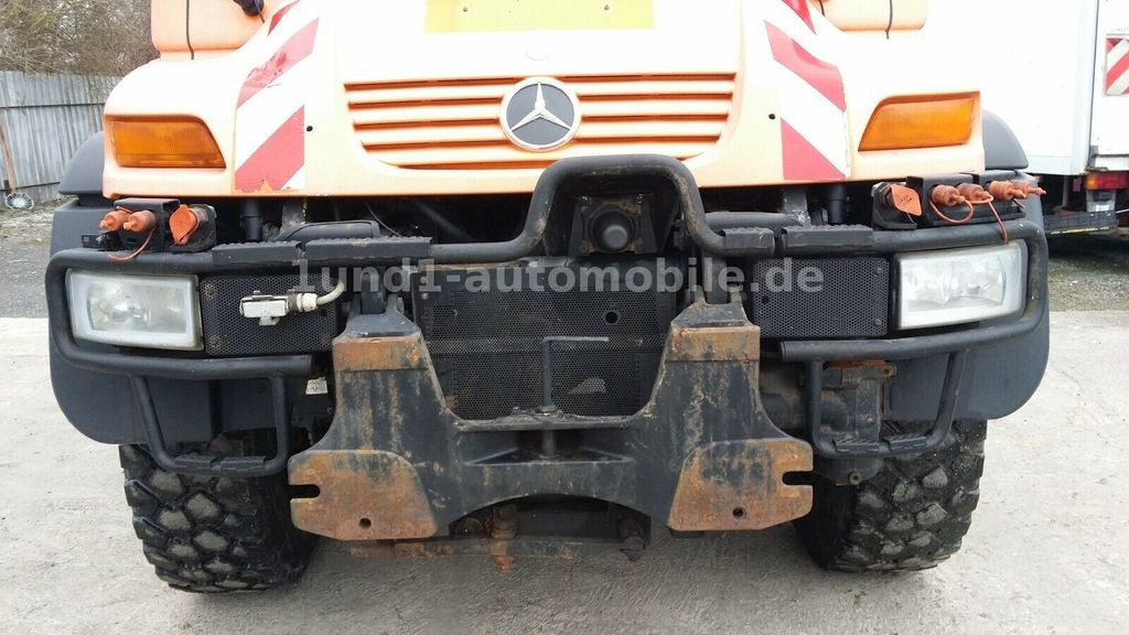 Mercedes-Benz Unimog U 500 Kipper Kommunalhydraulik U 300 400 U 500 Kipper Kommunalhydraulik U 300 400 - Komunálne/ Špeciálne stroje: obrázok 4 Mercedes-Benz Unimog U 500 Kipper Kommunalhydraulik U 300 400 U 500 Kipper Kommunalhydraulik U 300 400 - Komunálne/ Špeciálne stroje: obrázok 4