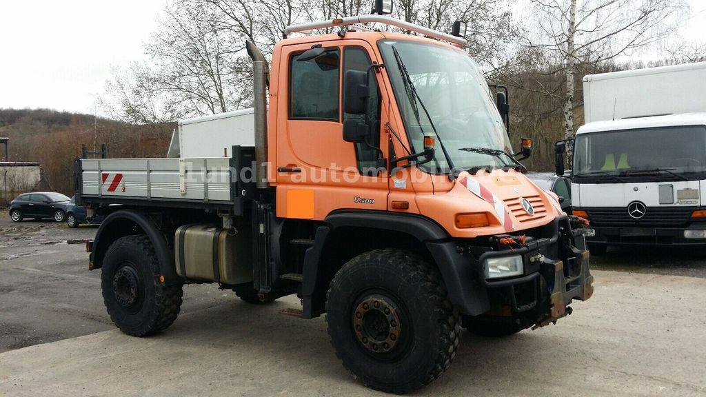 Mercedes-Benz Unimog U 500 Kipper Kommunalhydraulik U 300 400 U 500 Kipper Kommunalhydraulik U 300 400 - Komunálne/ Špeciálne stroje: obrázok 2 Mercedes-Benz Unimog U 500 Kipper Kommunalhydraulik U 300 400 U 500 Kipper Kommunalhydraulik U 300 400 - Komunálne/ Špeciálne stroje: obrázok 2