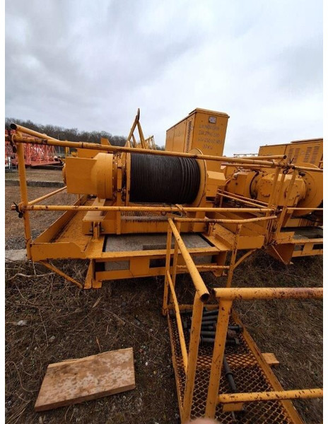 Liebherr 140EC-H6 45m jib - Vežový žeriav: obrázok 5 Liebherr 140EC-H6 45m jib - Vežový žeriav: obrázok 5