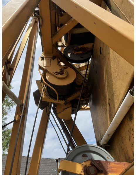 Liebherr 50K, damaged slev drive, no winch brake… - Rýchlostaviteľný žeriav: obrázok 3 Liebherr 50K, damaged slev drive, no winch brake… - Rýchlostaviteľný žeriav: obrázok 3