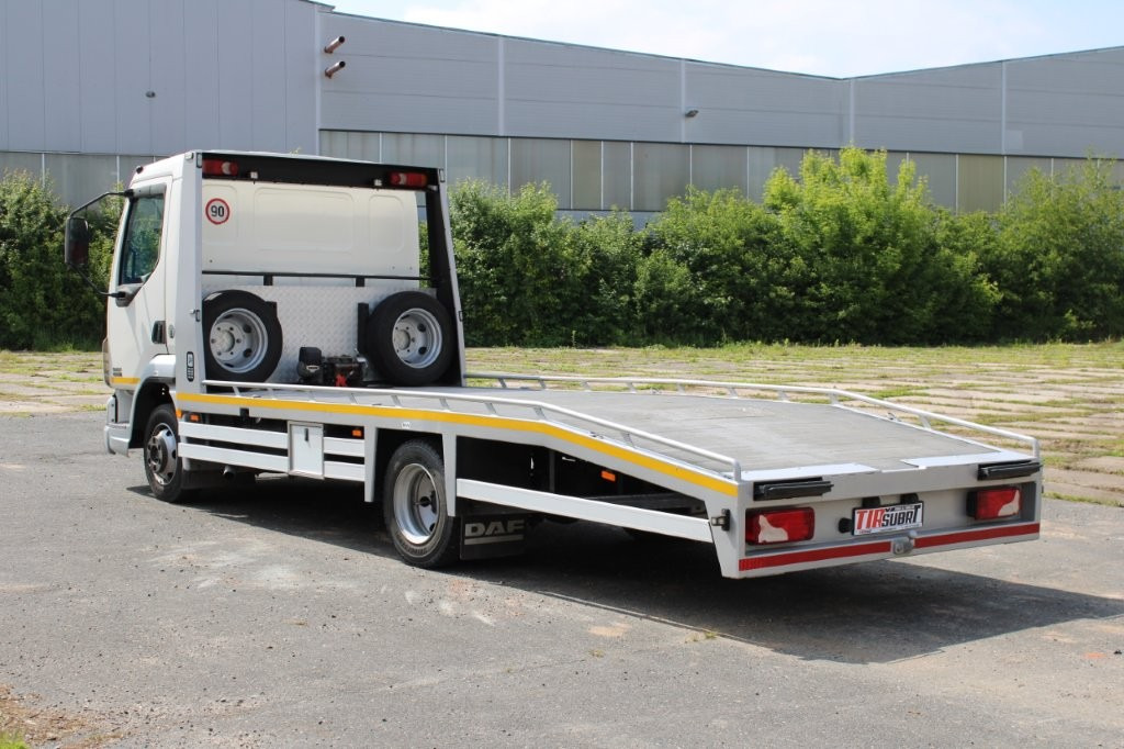 DAF FA LF 45.130 ODTAHOVÉ VOZIDLO - Odťahovy voz: obrázok 4 DAF FA LF 45.130 ODTAHOVÉ VOZIDLO - Odťahovy voz: obrázok 4