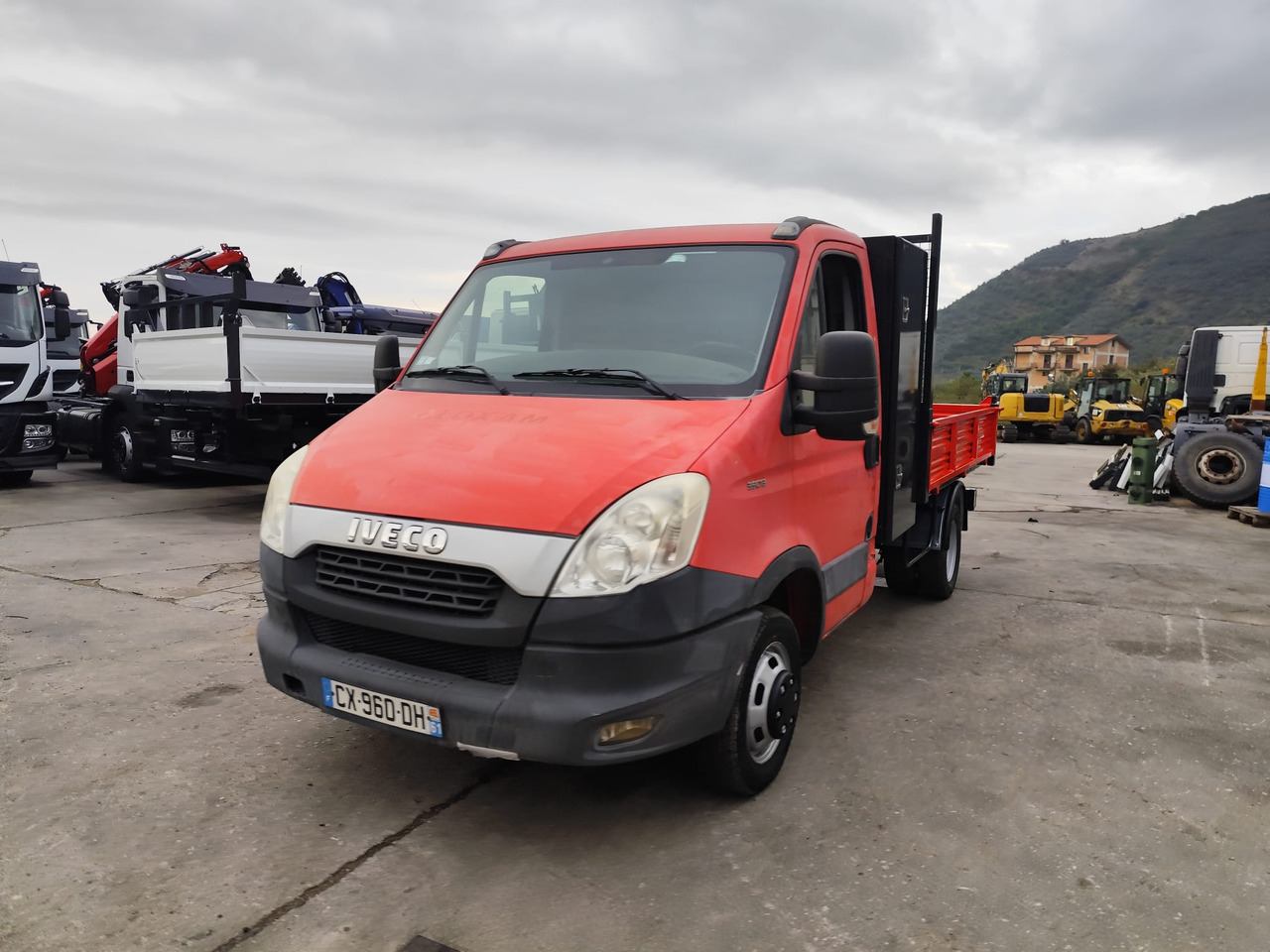 Dodávka sklápač IVECO DAILY 35C13: obrázok 23