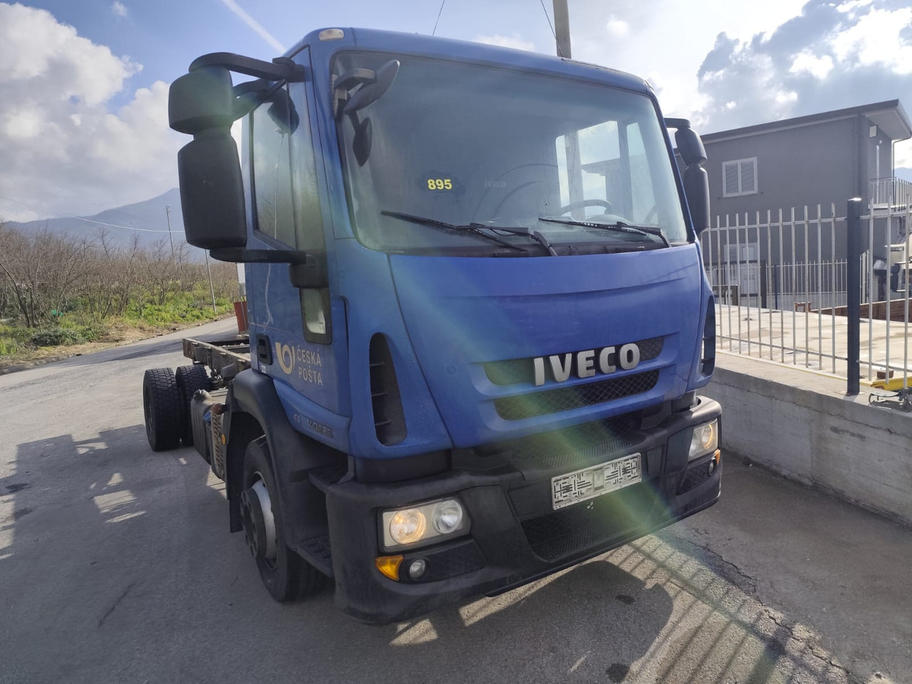 IVECO EUROCARGO 140E25 - Podvozek s kabinou: obrázok 1 IVECO EUROCARGO 140E25 - Podvozek s kabinou: obrázok 1
