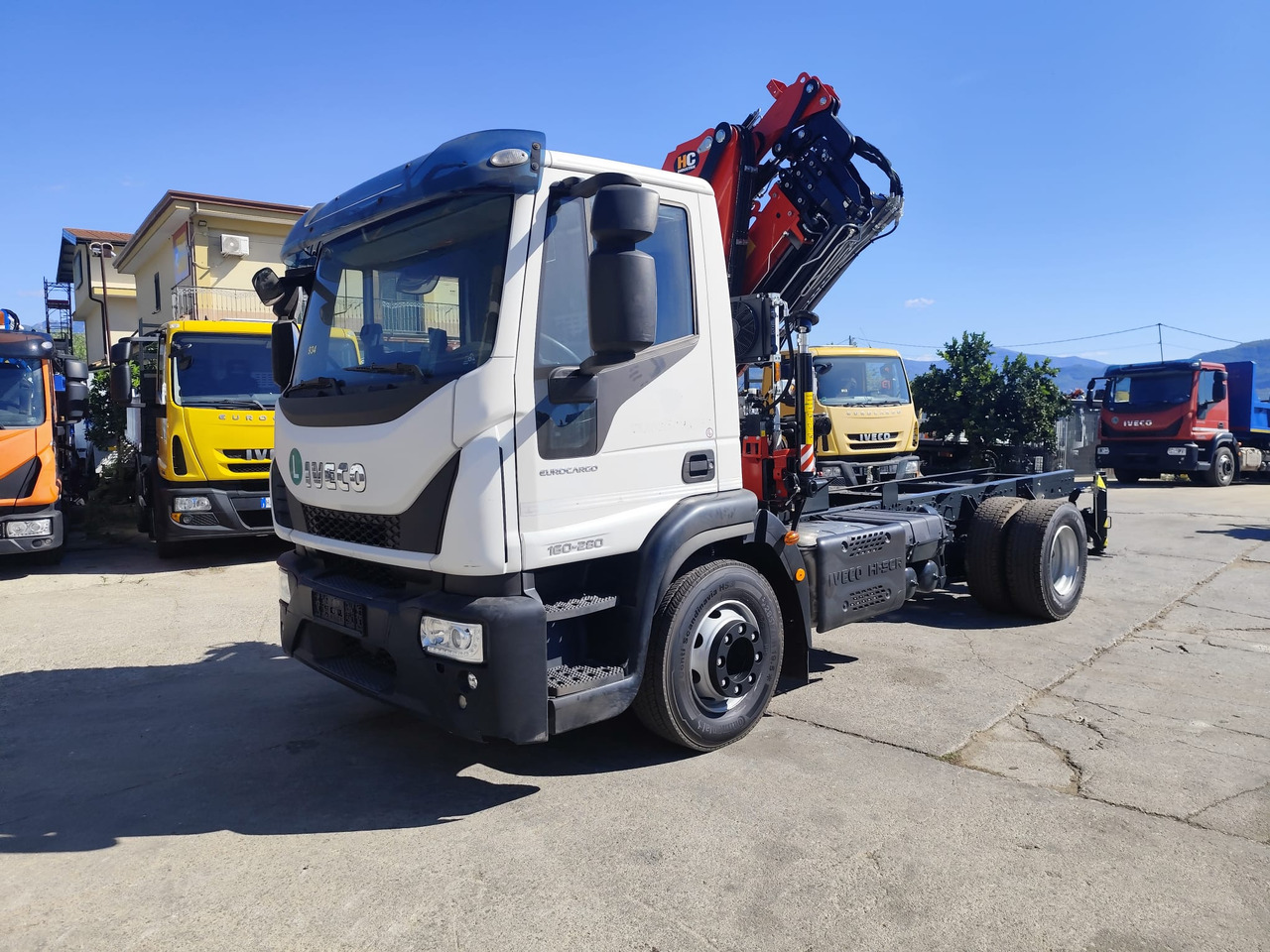 IVECO EUROCARGO 160-280 - Sklápač, Auto s hydraulickou rukou: obrázok 1 IVECO EUROCARGO 160-280 - Sklápač, Auto s hydraulickou rukou: obrázok 1