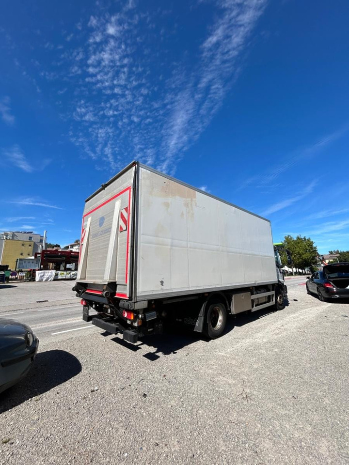 IVECO EUROCARGO 160-280 - Skříňový nákladní auto, Auto s hydraulickou rukou: obrázok 4 IVECO EUROCARGO 160-280 - Skříňový nákladní auto, Auto s hydraulickou rukou: obrázok 4