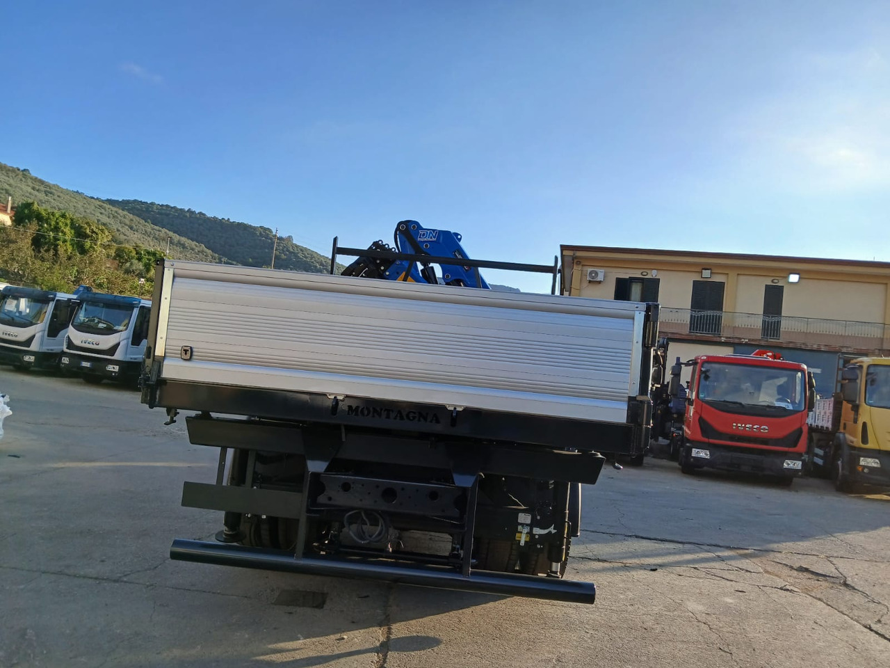 Auto s hydraulickou rukou, Sklápač IVECO EUROCARGO 180-320: obrázok 48 Auto s hydraulickou rukou, Sklápač IVECO EUROCARGO 180-320: obrázok 48