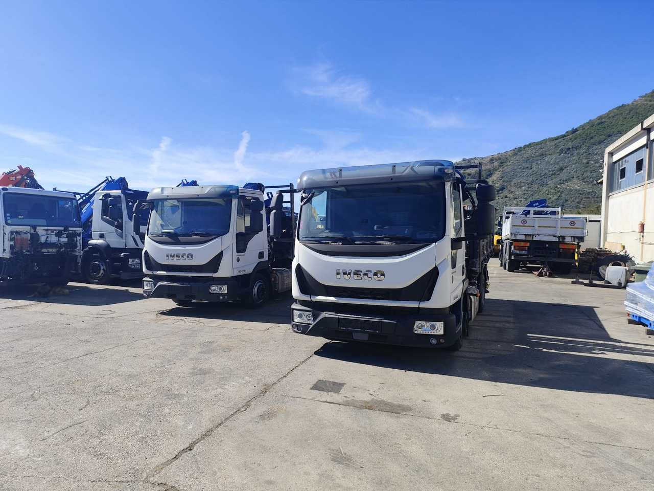 Auto s hydraulickou rukou IVECO EUROCARGO 80-210: obrázok 44
