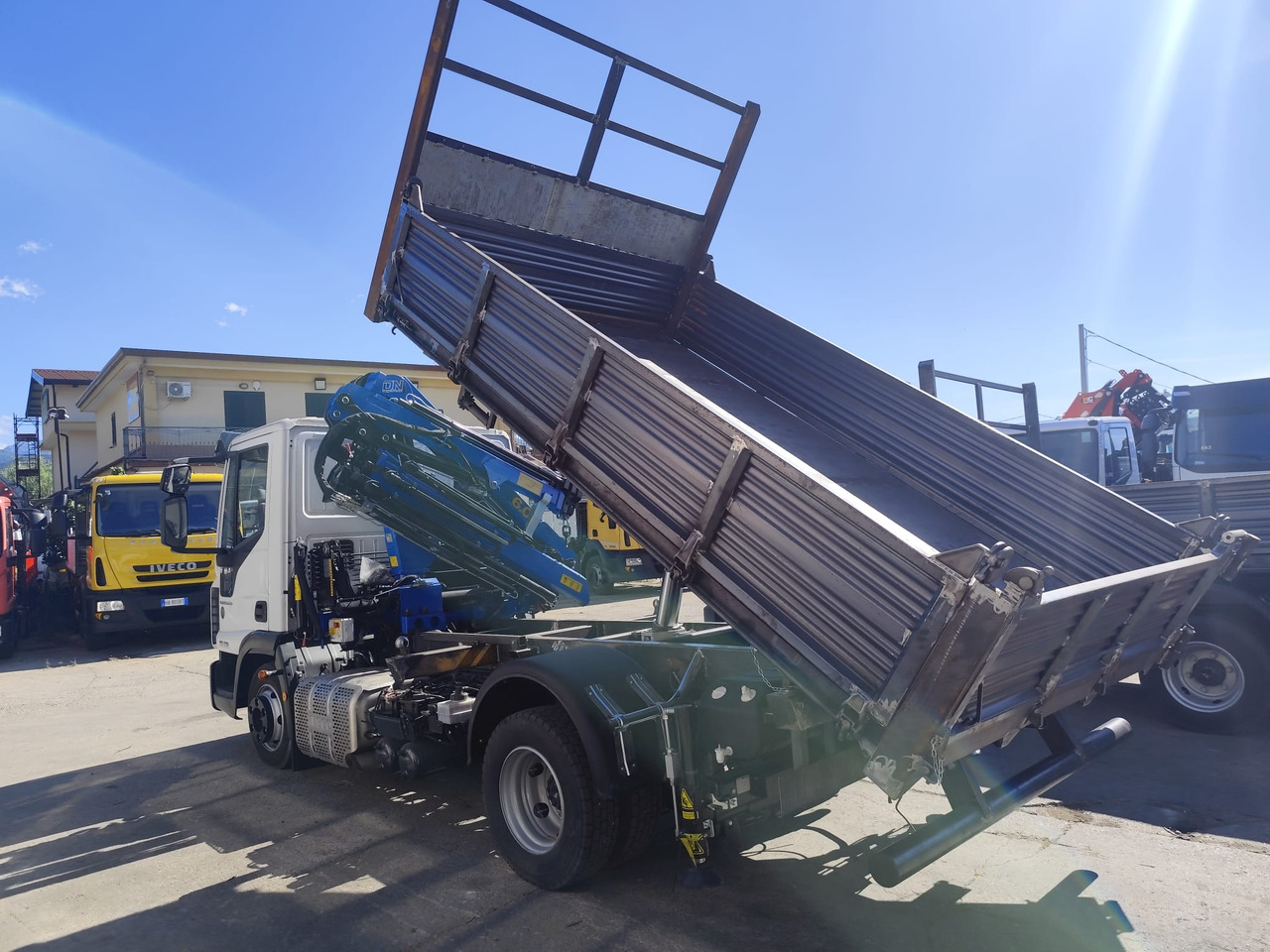 Auto s hydraulickou rukou IVECO EUROCARGO 80-210: obrázok 34