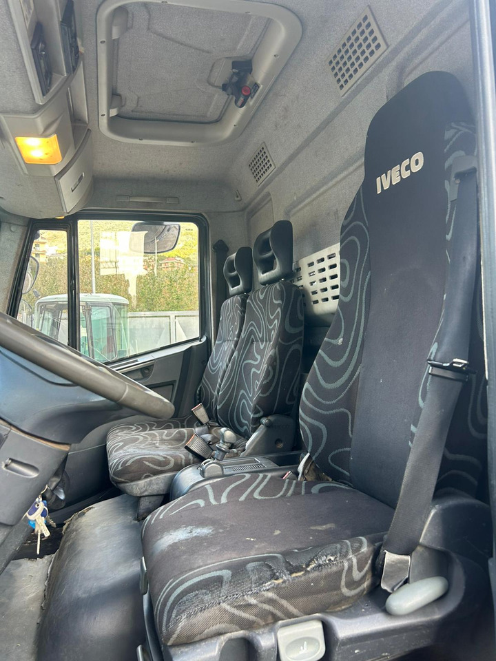 IVECO EUROCARGO 80E18 - Auto s hydraulickou rukou, Sklápač: obrázok 5 IVECO EUROCARGO 80E18 - Auto s hydraulickou rukou, Sklápač: obrázok 5