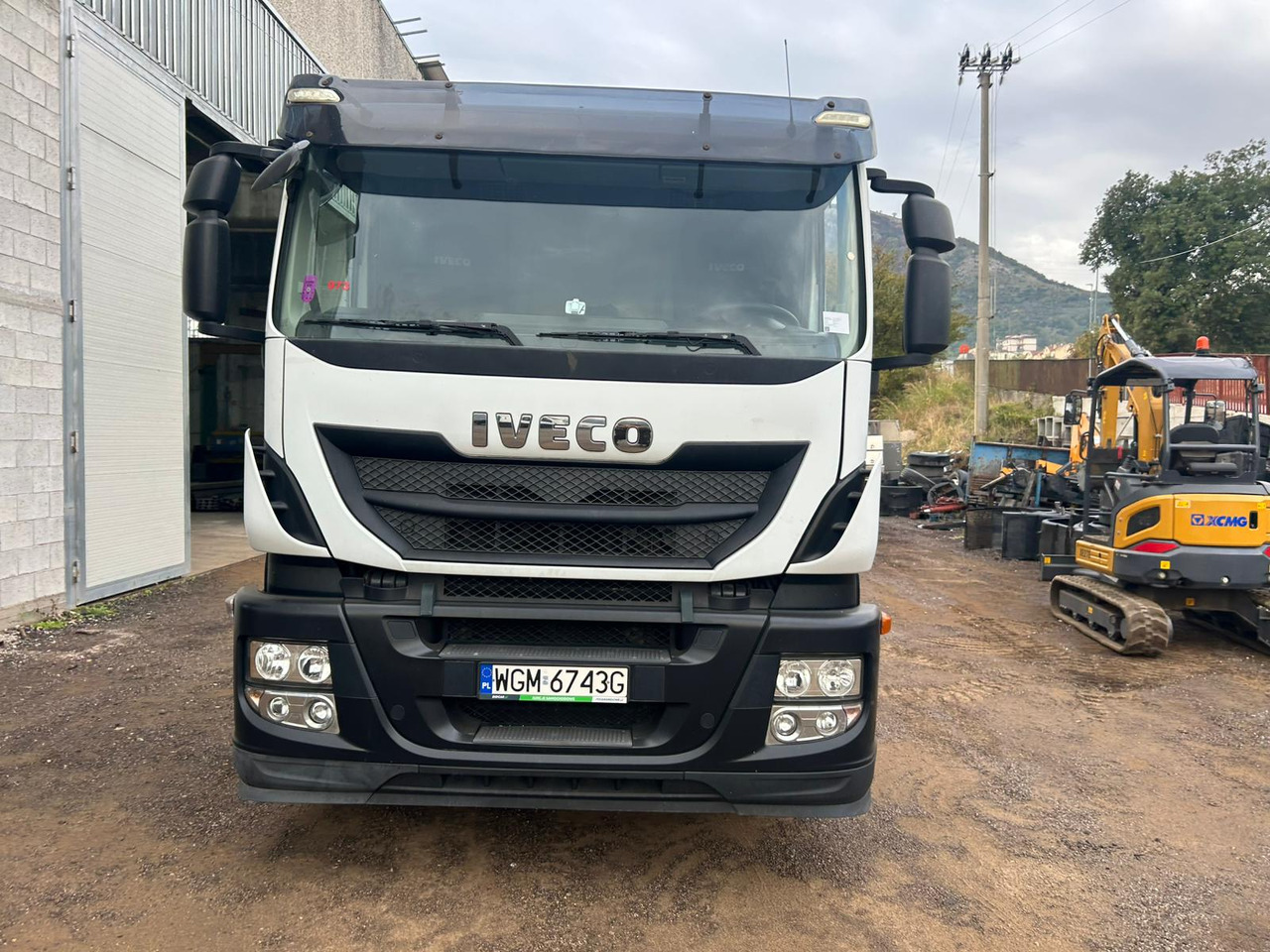 IVECO STRALIS AD 260S31 - Podvozek s kabinou: obrázok 4 IVECO STRALIS AD 260S31 - Podvozek s kabinou: obrázok 4