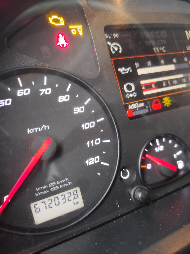 IVECO STRALIS AD 260S31 XP - Hákový nosič kontajnerov: obrázok 3 IVECO STRALIS AD 260S31 XP - Hákový nosič kontajnerov: obrázok 3