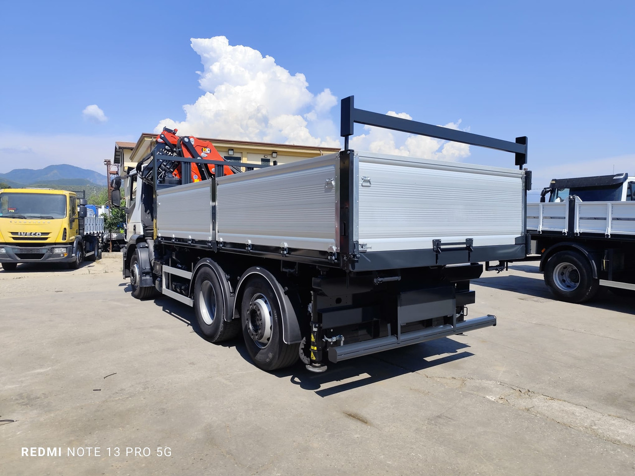 IVECO STRALIS CUBE 260S31 - Auto s hydraulickou rukou: obrázok 5 IVECO STRALIS CUBE 260S31 - Auto s hydraulickou rukou: obrázok 5