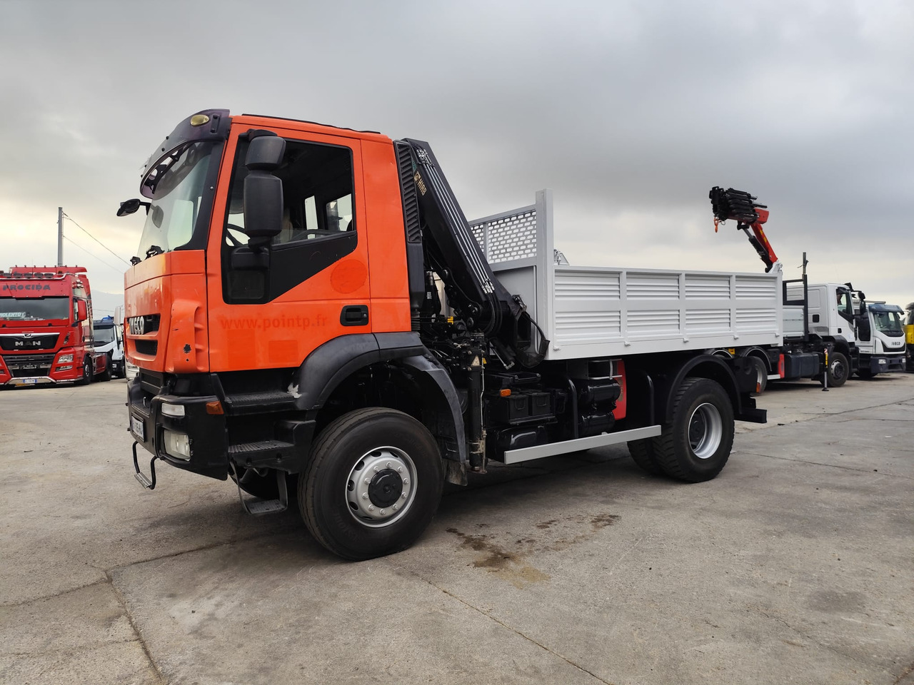Leasing IVECO TRAKKER 190T36 IVECO TRAKKER 190T36: obrázok 47