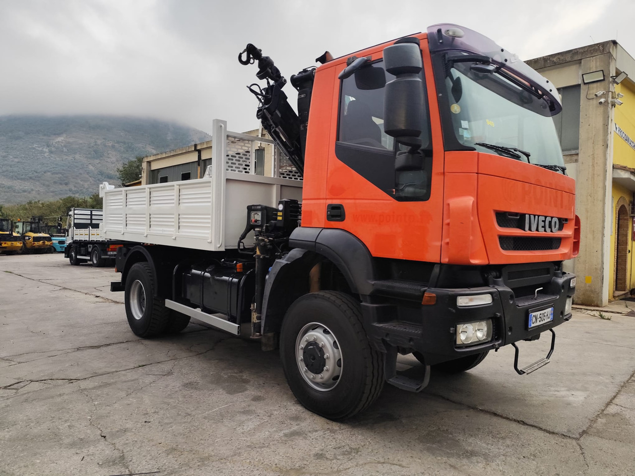 Leasing IVECO TRAKKER 190T36 IVECO TRAKKER 190T36: obrázok 40