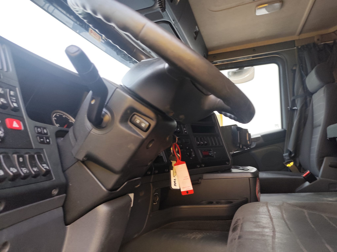 Podvozek s kabinou SCANIA G450: obrázok 12 Podvozek s kabinou SCANIA G450: obrázok 12