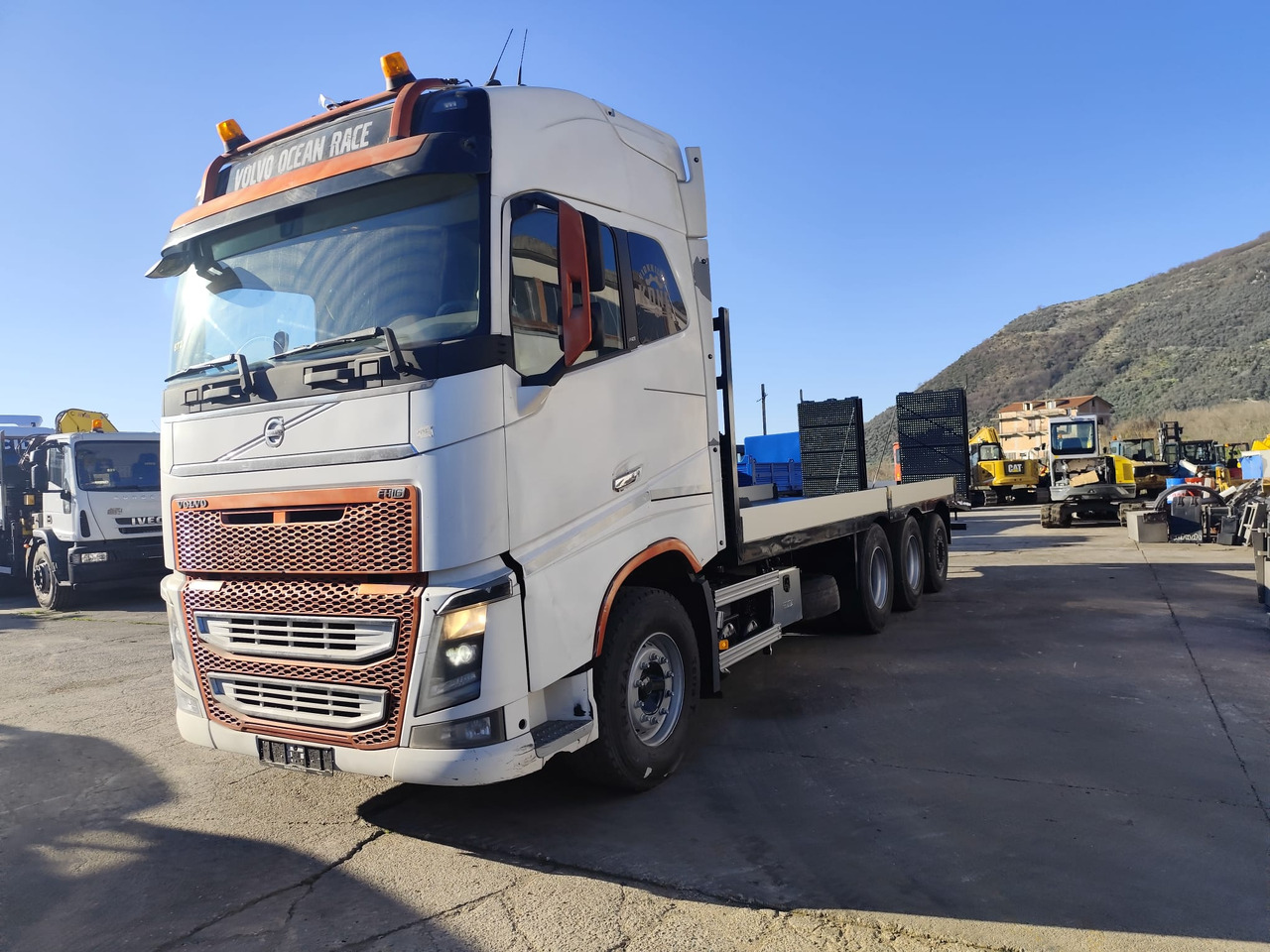 VOLVO FH16.660 - Valníkový/ Plošinový nákladný automobil: obrázok 1 VOLVO FH16.660 - Valníkový/ Plošinový nákladný automobil: obrázok 1