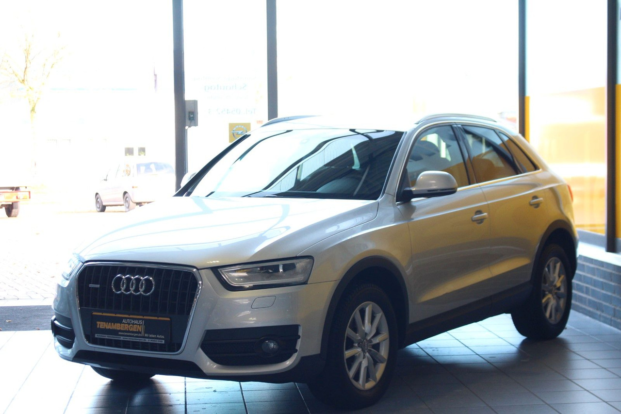 Audi Q3 2.0 TDI quattro Xenon Navi Sitzheizung AHK - SUV: obrázok 4 Audi Q3 2.0 TDI quattro Xenon Navi Sitzheizung AHK - SUV: obrázok 4