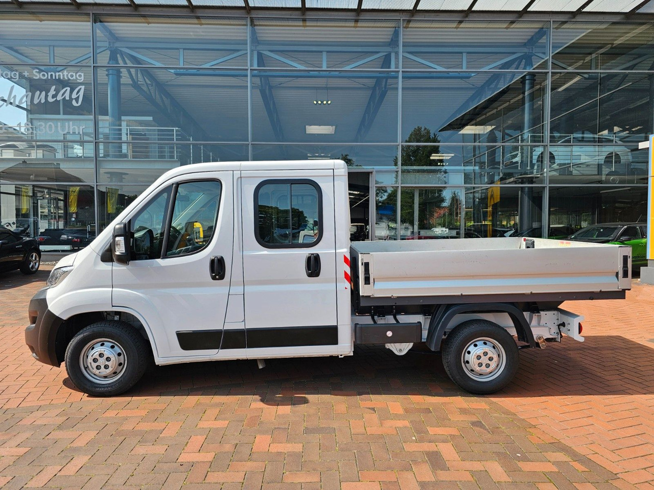 Citroën Jumper Pritsche DoKA L3 2,2 Klima AHK - Dodávka valník, Dodávkа s dvojitou kabínou: obrázok 2 Citroën Jumper Pritsche DoKA L3 2,2 Klima AHK - Dodávka valník, Dodávkа s dvojitou kabínou: obrázok 2