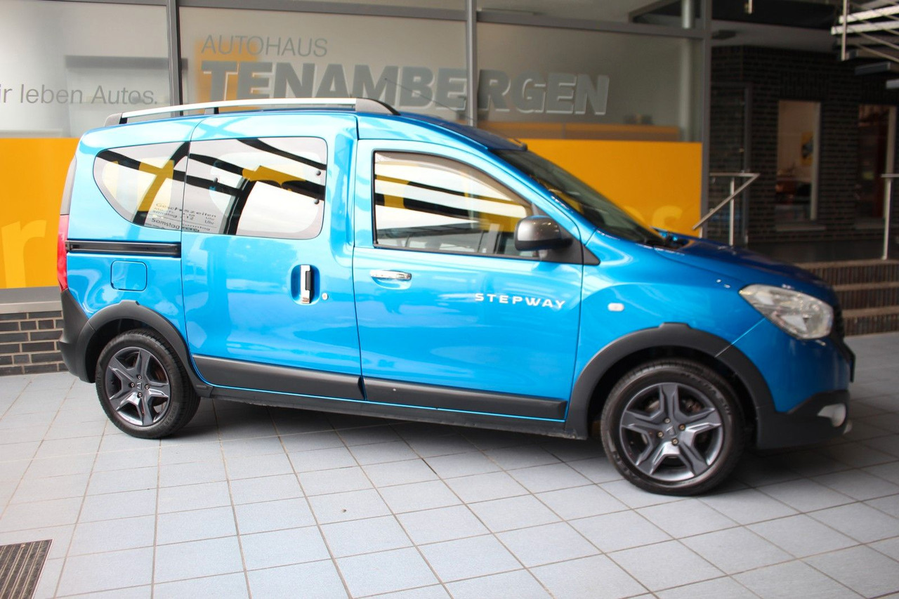 Dacia Dokker Stepway Celebration Navi Bluetooth AHK - Mikrobus: obrázok 3 Dacia Dokker Stepway Celebration Navi Bluetooth AHK - Mikrobus: obrázok 3