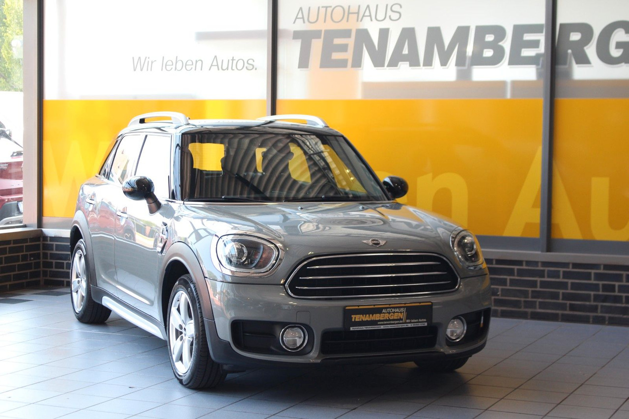 MINI Cooper D Countryman Pepper Navi Klimaaut. PDC - Automobil: obrázok 2 MINI Cooper D Countryman Pepper Navi Klimaaut. PDC - Automobil: obrázok 2