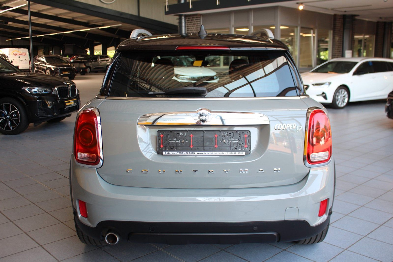 MINI Cooper D Countryman Pepper Navi Klimaaut. PDC - Automobil: obrázok 5 MINI Cooper D Countryman Pepper Navi Klimaaut. PDC - Automobil: obrázok 5
