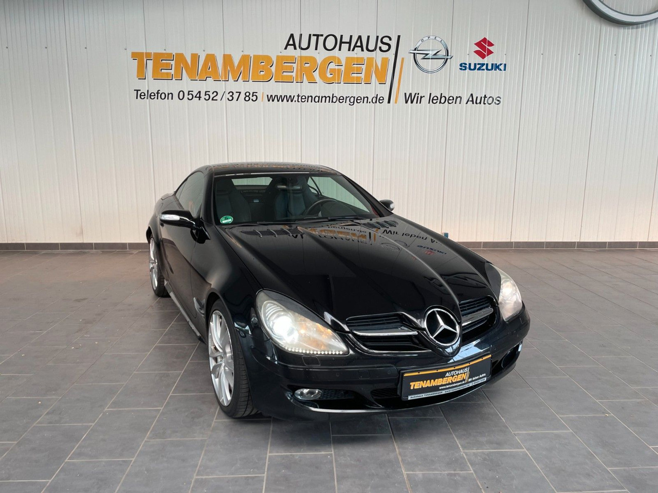 Mercedes-Benz SLK 200 SLK Roadster Navi Leder - Automobil: obrázok 2 Mercedes-Benz SLK 200 SLK Roadster Navi Leder - Automobil: obrázok 2
