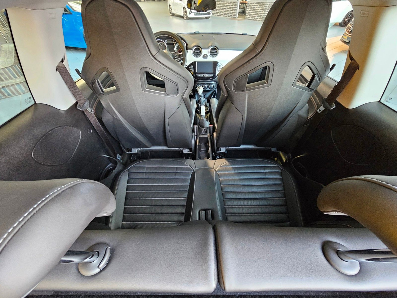 Automobil Opel Adam Rocks S Recaro Leder Infinity 18": obrázok 12