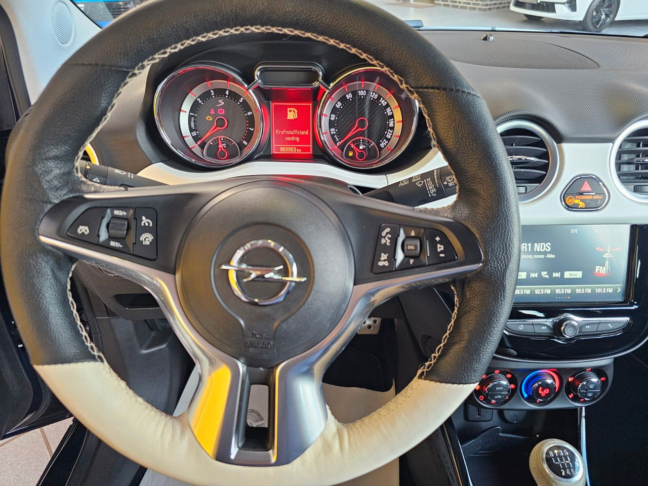 Automobil Opel Adam Rocks S Recaro Leder Infinity 18": obrázok 8