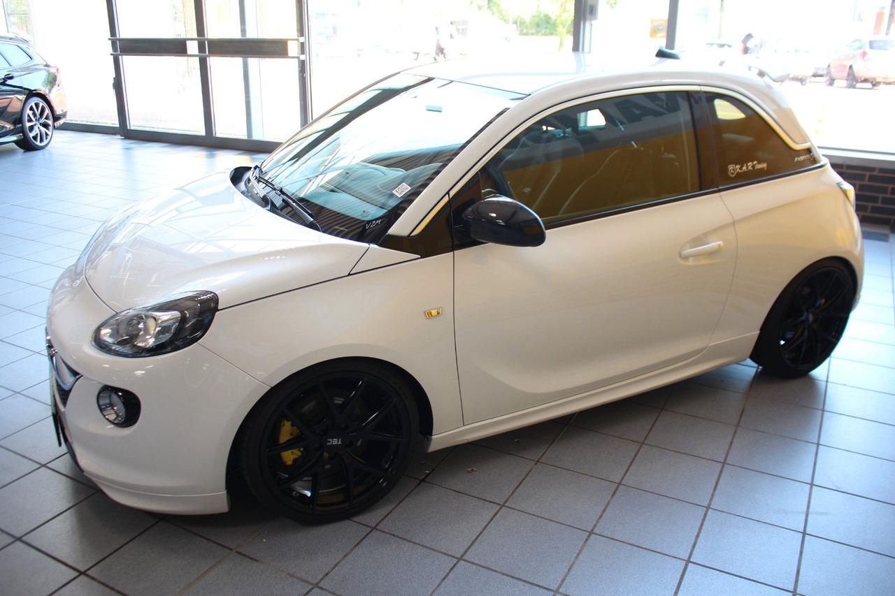 Opel Adam S 1.4 Überrollkäfig 4Punkt-Gurte - Sedan: obrázok 5 Opel Adam S 1.4 Überrollkäfig 4Punkt-Gurte - Sedan: obrázok 5