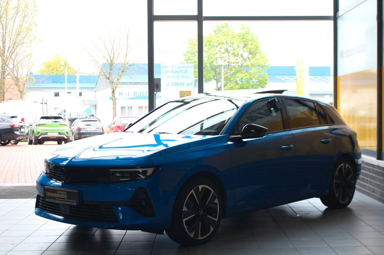 Opel Astra L Lim. Electric GS Pixel-LED ACC UPE: 54t€ - Sedan: obrázok 4 Opel Astra L Lim. Electric GS Pixel-LED ACC UPE: 54t€ - Sedan: obrázok 4