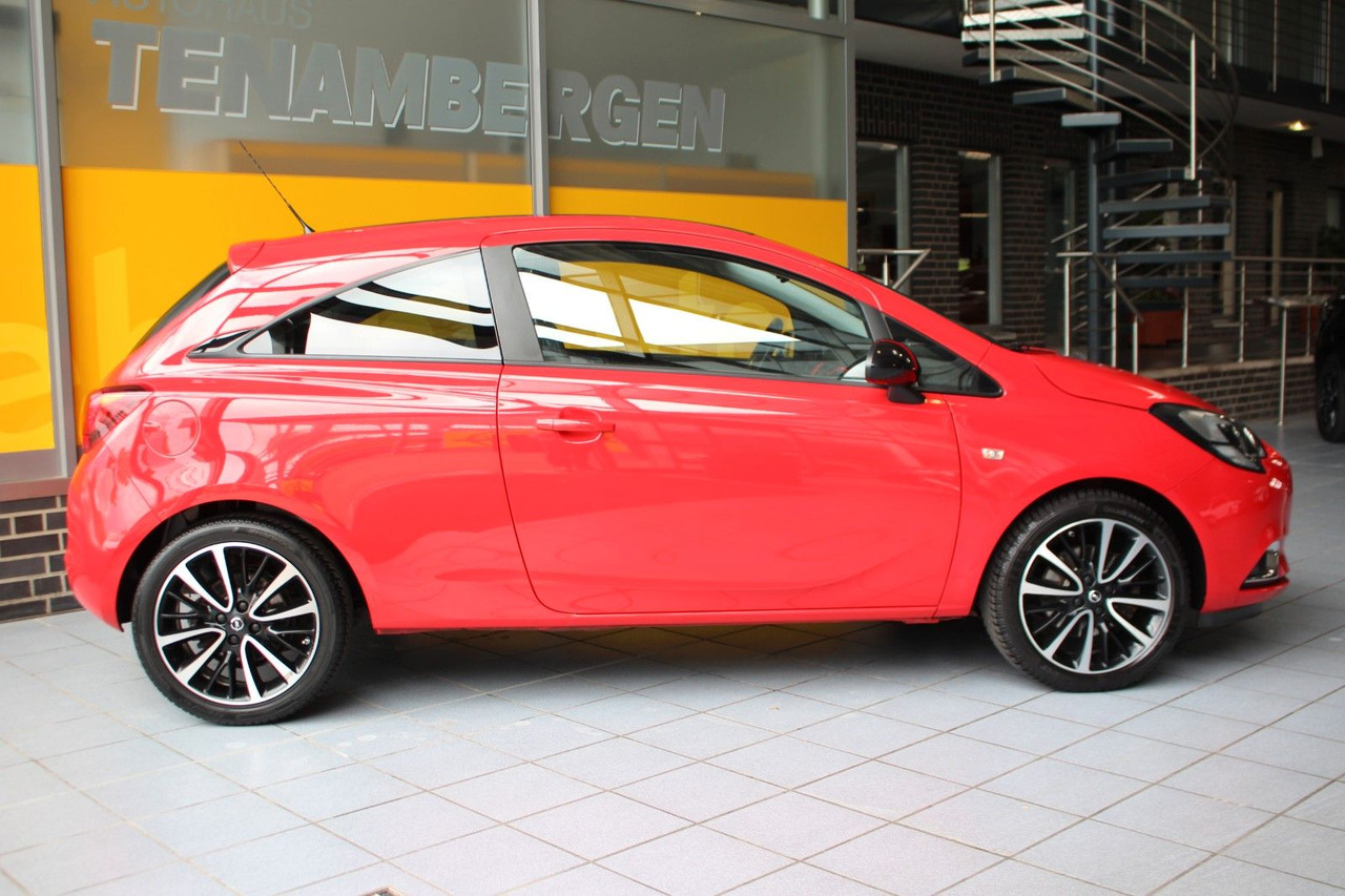 Opel Corsa Color Edition Sitz/Lenkr.heizung Bluetooth - Automobil: obrázok 3 Opel Corsa Color Edition Sitz/Lenkr.heizung Bluetooth - Automobil: obrázok 3