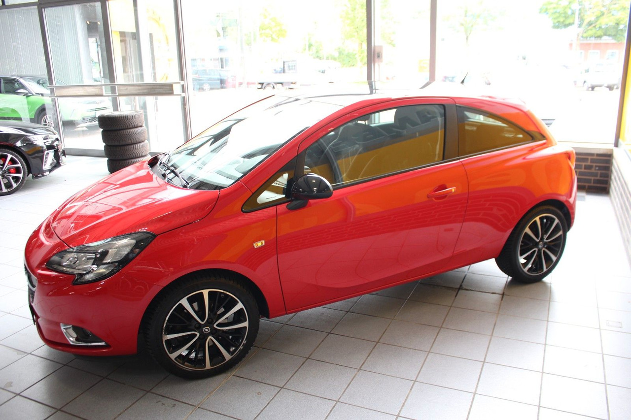 Opel Corsa Color Edition Sitz/Lenkr.heizung Bluetooth - Automobil: obrázok 5 Opel Corsa Color Edition Sitz/Lenkr.heizung Bluetooth - Automobil: obrázok 5